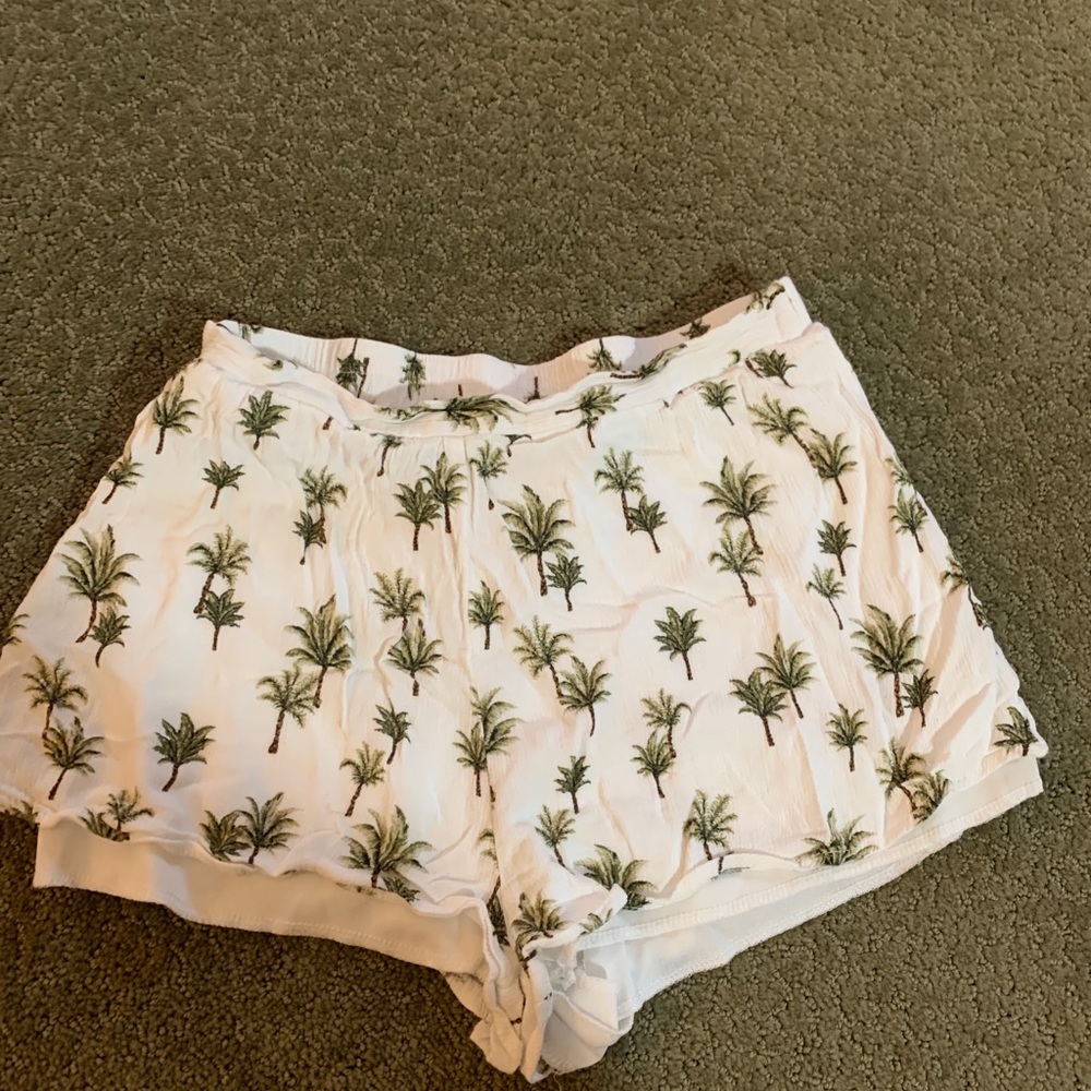 Forever 21 extra small flowy shorts